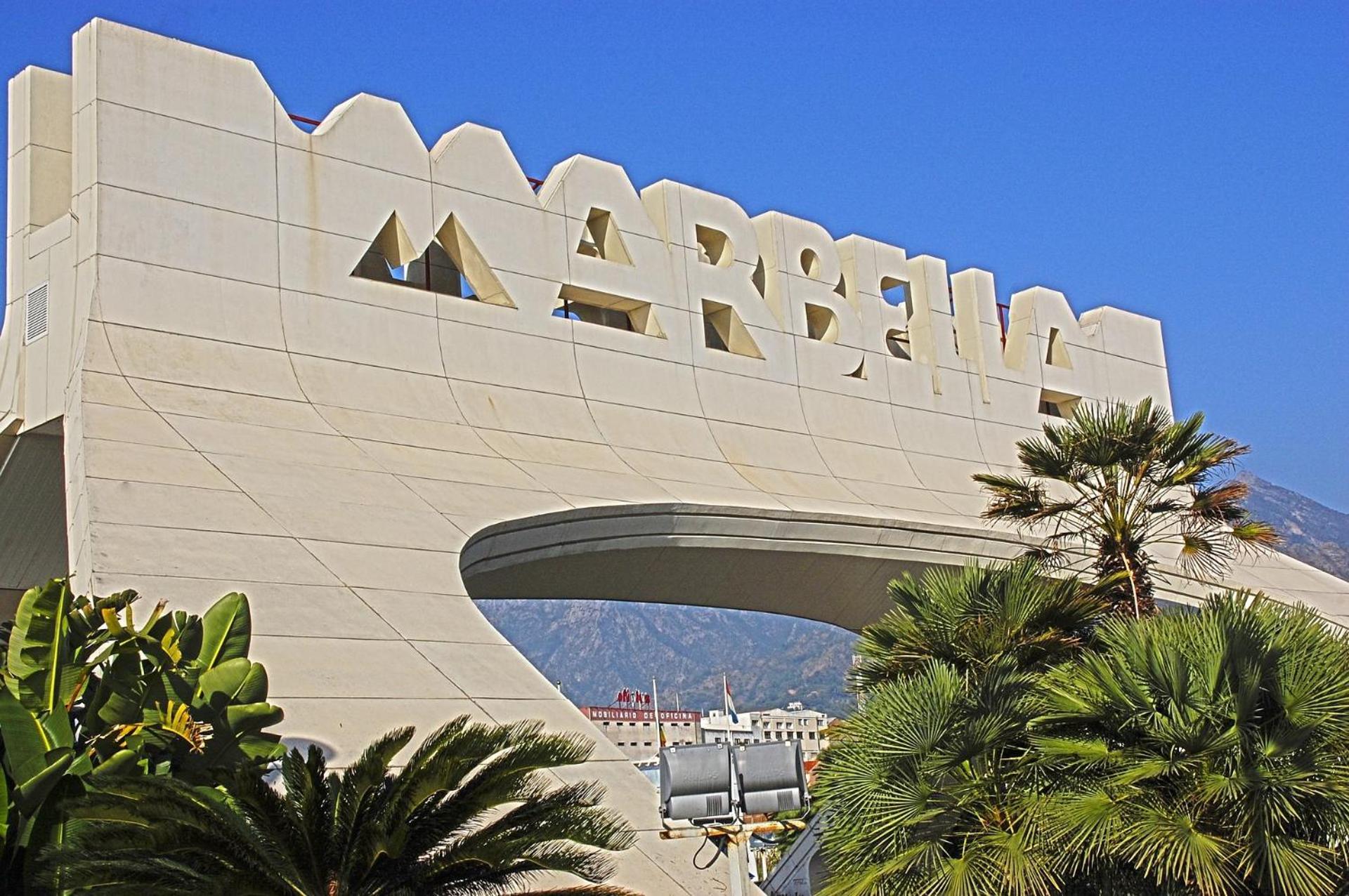 Luminoso Loft Con Piscina En Puerto Banus Marbella